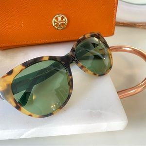 Tory Burch Tortoiseshell Green Lens Sunglasses